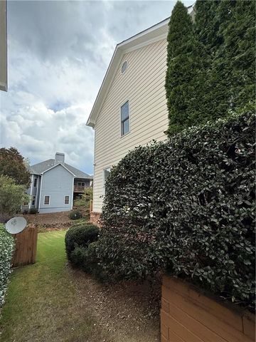 2002 Mccook NW Drive, Kennesaw, GA 30144