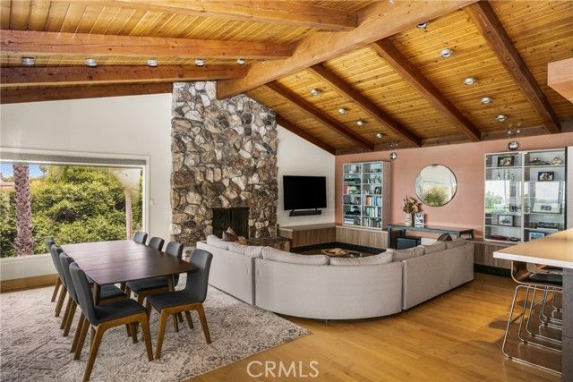 1360 Dana Pl, Fullerton, CA 92831