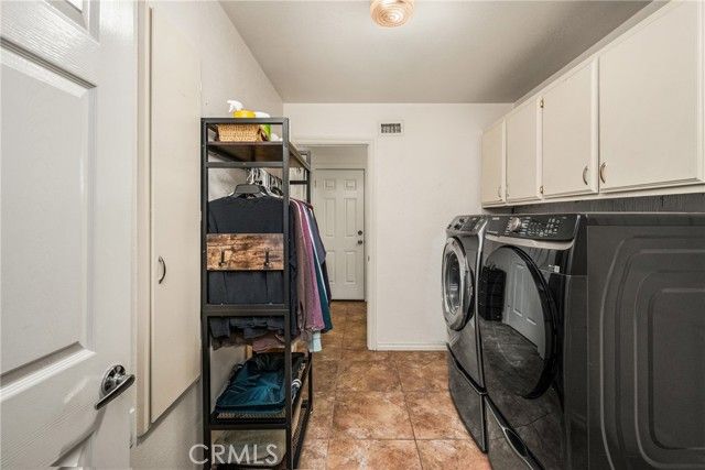 1360 Dana Pl, Fullerton, CA 92831