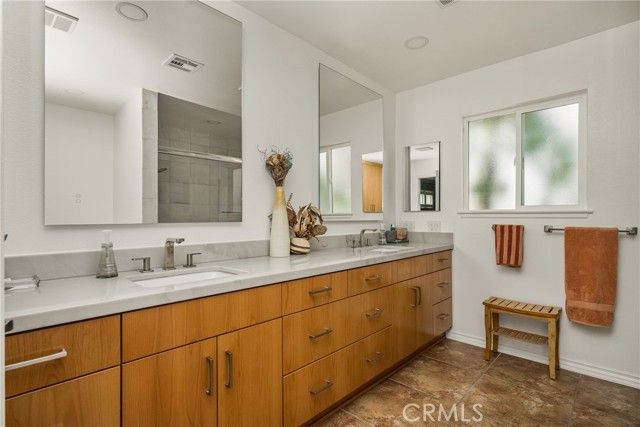 1360 Dana Pl, Fullerton, CA 92831