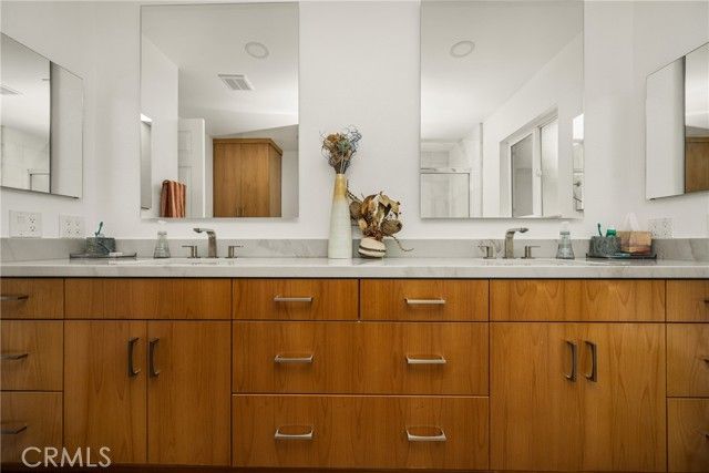 1360 Dana Pl, Fullerton, CA 92831