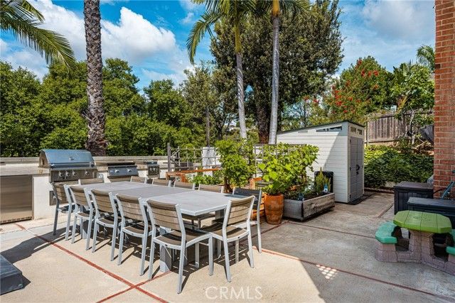 1360 Dana Pl, Fullerton, CA 92831