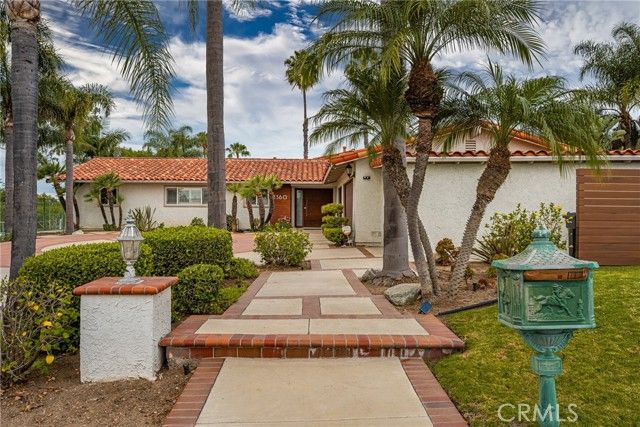 1360 Dana Pl, Fullerton, CA 92831