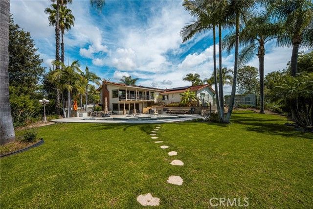 1360 Dana Pl, Fullerton, CA 92831