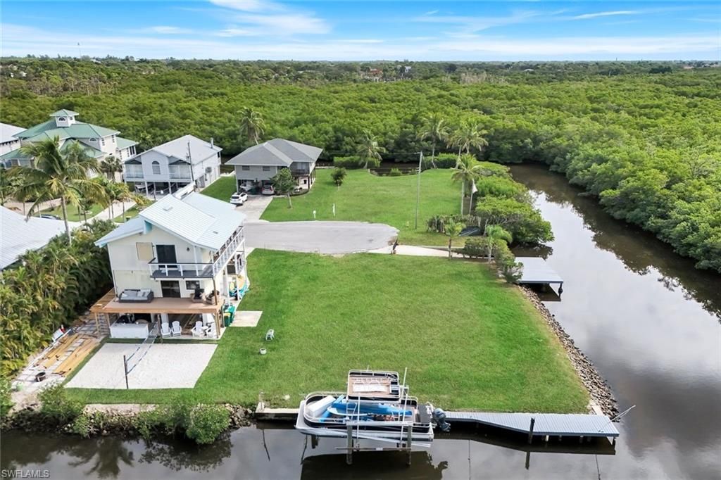 1277 Grand Canal DR, NAPLES, FL 34110 — photo 2