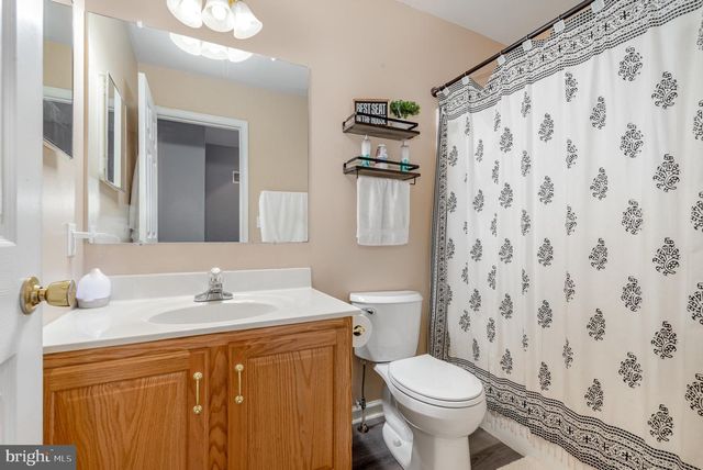 1859 BRADLEY DR, Harrisburg, PA 17110