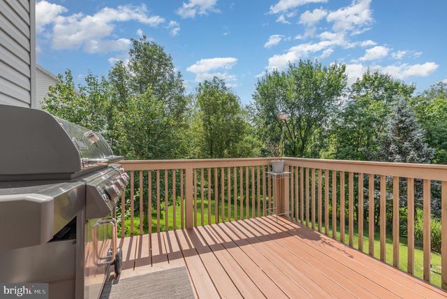1859 BRADLEY DR, Harrisburg, PA 17110