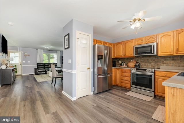 1859 BRADLEY DR, Harrisburg, PA 17110