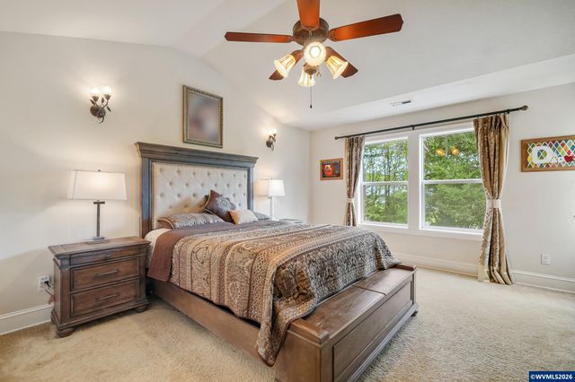 6233 SW Timber Ridge Dr, Corvallis, OR 97333