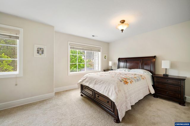 6233 SW Timber Ridge Dr, Corvallis, OR 97333