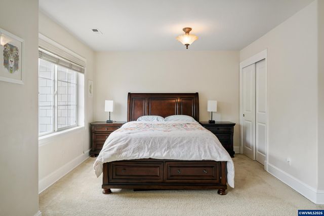 6233 SW Timber Ridge Dr, Corvallis, OR 97333