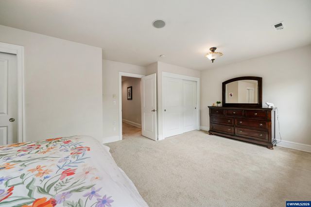 6233 SW Timber Ridge Dr, Corvallis, OR 97333