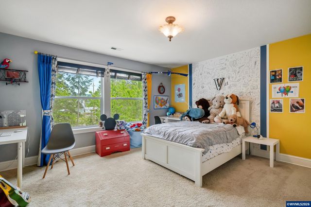 6233 SW Timber Ridge Dr, Corvallis, OR 97333