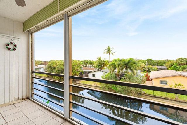 109 Royal Park Drive 3b, Oakland Park, FL 33309