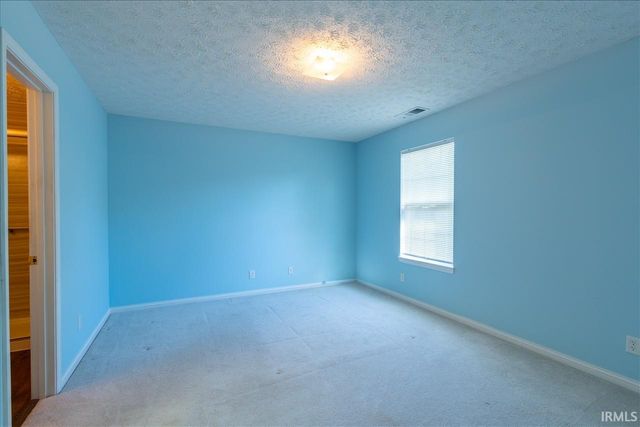 7955 Cedar Point Drive, Newburgh, IN 47630