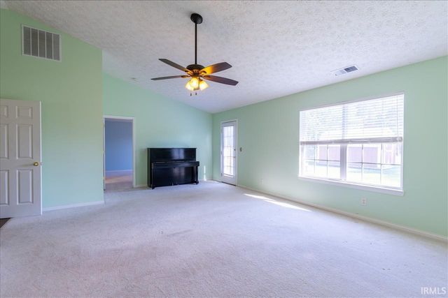 7955 Cedar Point Drive, Newburgh, IN 47630