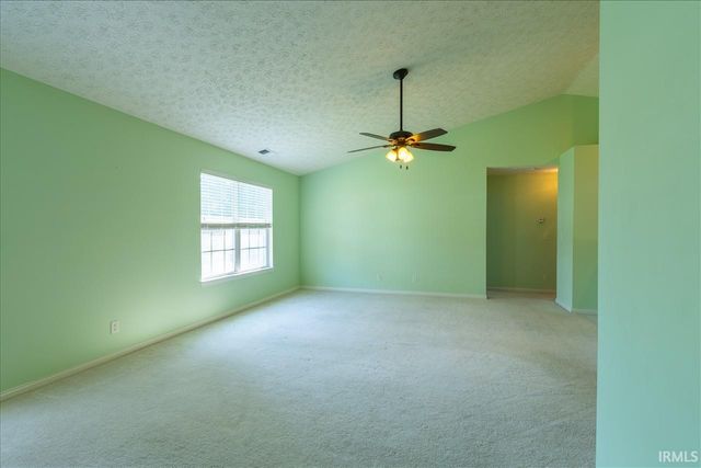 7955 Cedar Point Drive, Newburgh, IN 47630