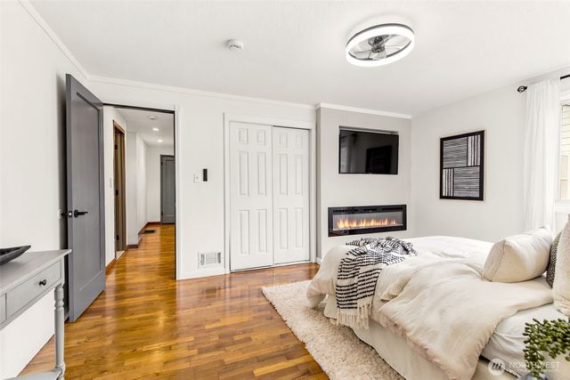 8423 E D Street, Tacoma, WA 98445