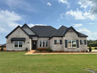 56 Dow Drive, Wetumpka, AL 36093