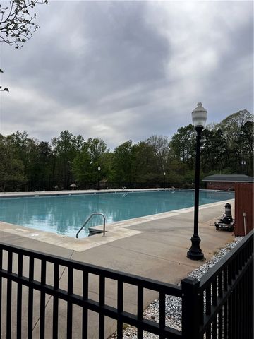 126 Quail Hollow Circle, Westminster, SC 29693