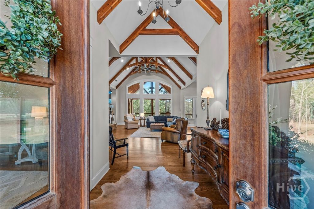 Image 10 of property listing at 1081 Apalachee Ridge, Madison, GA 30650