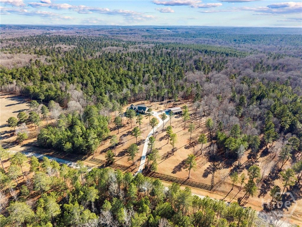 Image 70 of property listing at 1081 Apalachee Ridge, Madison, GA 30650