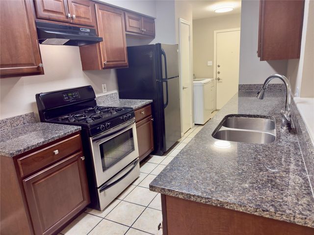 2012 Margalene B WAY B, Austin, TX 78728