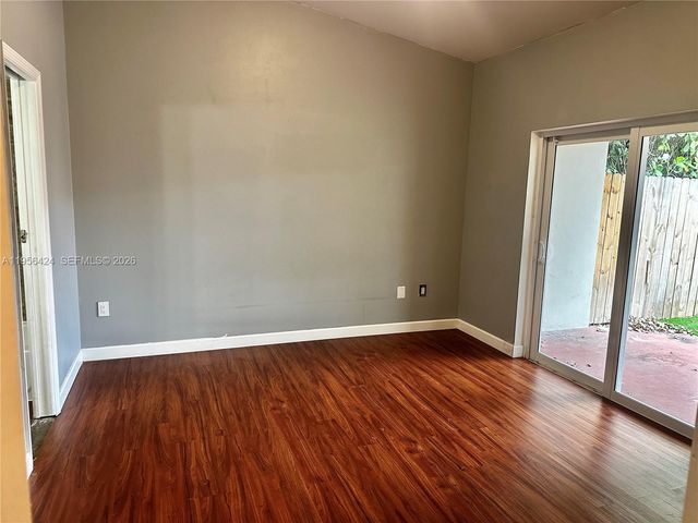 4249 SW 154th Ave, Miami, FL 33185