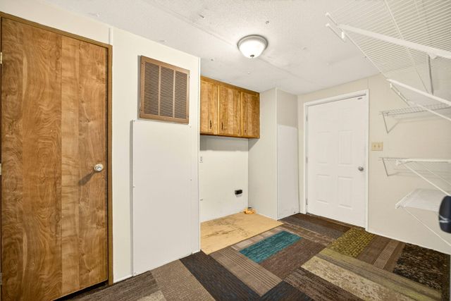 3555 S Pacific Highway SPC 223, Medford, OR 97501