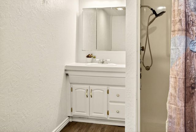 3555 S Pacific Highway SPC 223, Medford, OR 97501