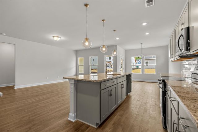 1092 NW Rosefield Way, Calabash, NC 28467