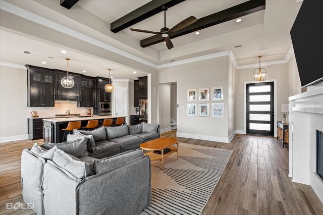 586 Corinth Circle, Bossier City, LA 71111