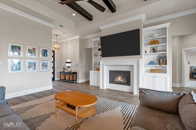 586 Corinth Circle, Bossier City, LA 71111