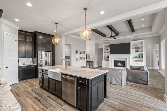 586 Corinth Circle, Bossier City, LA 71111