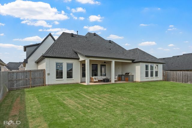 586 Corinth Circle, Bossier City, LA 71111