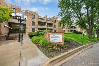 1912 Prairie Square 303A, Schaumburg, IL 60173