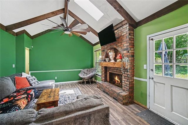 1008 SW 19TH Street Terrace, Blue Springs, MO 64015