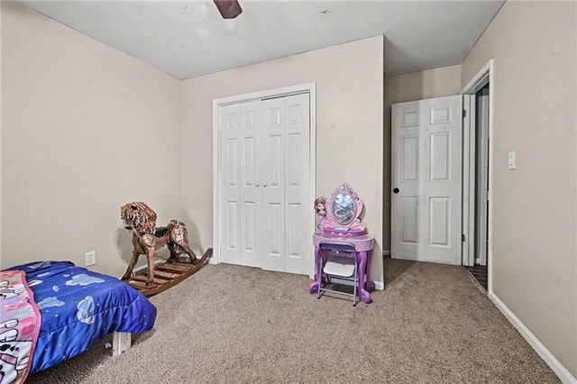 1008 SW 19TH Street Terrace, Blue Springs, MO 64015