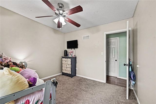 1008 SW 19TH Street Terrace, Blue Springs, MO 64015