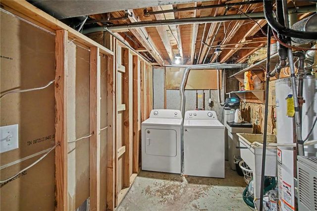 1008 SW 19TH Street Terrace, Blue Springs, MO 64015