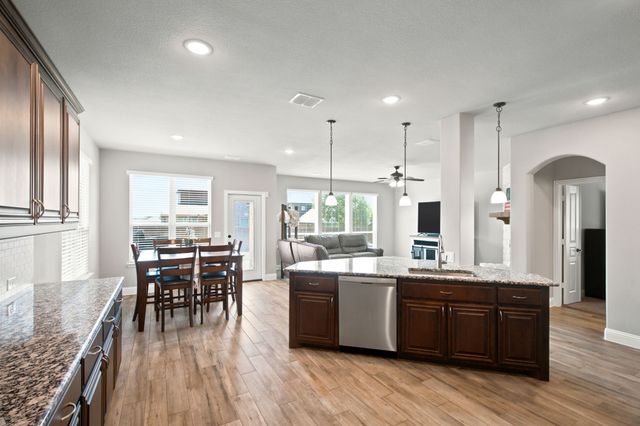 1106 Alderwood Drive, Justin, TX 76247