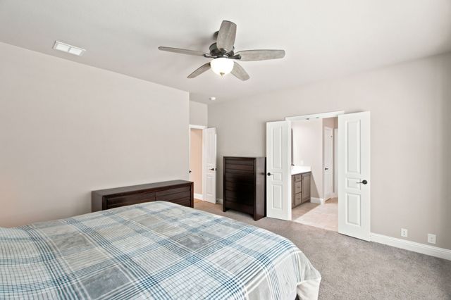 1106 Alderwood Drive, Justin, TX 76247