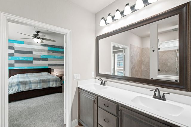 1106 Alderwood Drive, Justin, TX 76247
