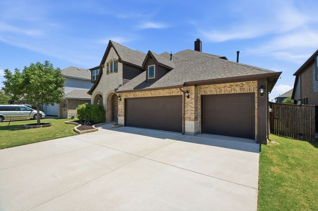 1106 Alderwood Drive, Justin, TX 76247