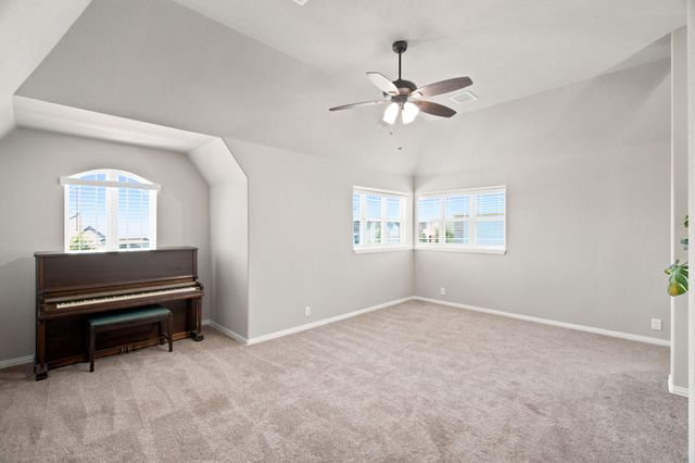 1106 Alderwood Drive, Justin, TX 76247