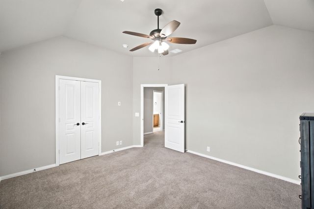1106 Alderwood Drive, Justin, TX 76247