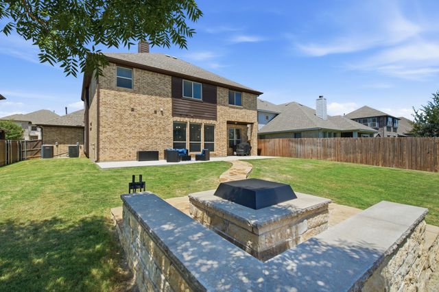 1106 Alderwood Drive, Justin, TX 76247