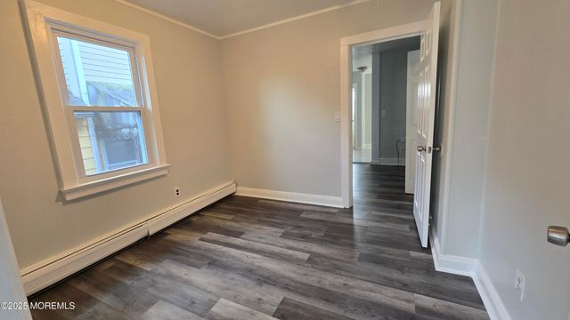 11 Saint Peters Place 1, Keansburg, NJ 07734