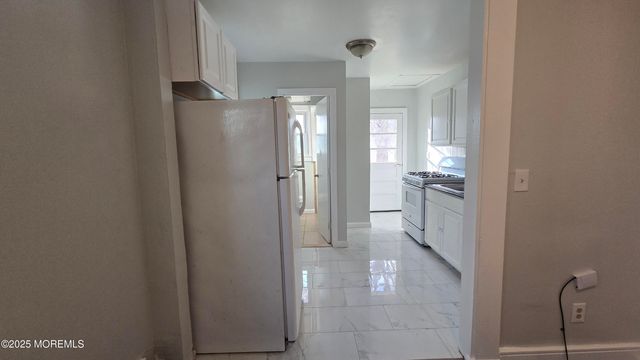 11 Saint Peters Place 1, Keansburg, NJ 07734