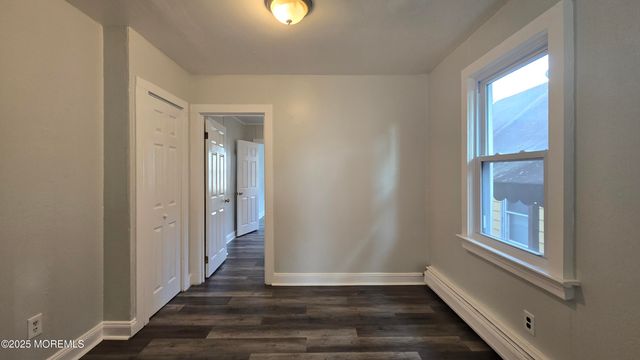 11 Saint Peters Place 1, Keansburg, NJ 07734